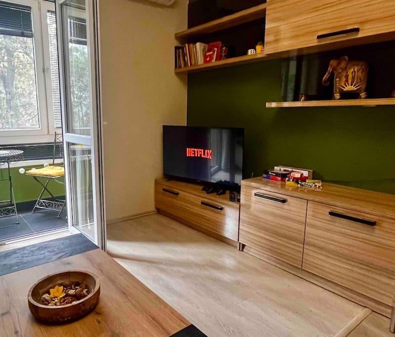 Cozy 2Br Oasis In Central ブルガス エクステリア 写真